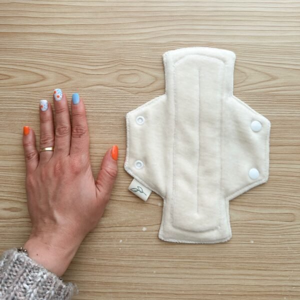 Pack Semilla Compresa, salvaslip de tela y jabón Glarual Ecoshop